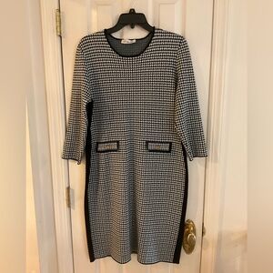 Elegant Black and White Houndstooth Knit Dress Size L